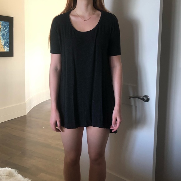 Brandy Melville T-Shirt Dress! - Picture 5 of 7